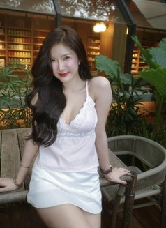 Escort Young Cute - puta in Jakarta Photo 8 of 8