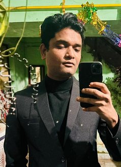escortic male escort - Male escort in Gurgaon Photo 8 of 11