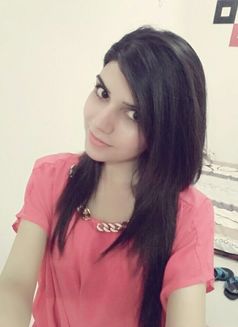 Escorts in Dubai - escort in Dubai Photo 1 of 14