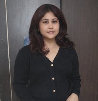 Romantic friendly girl available - puta in Bangalore Photo 4 of 4