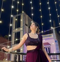 ESCORTS SERVICES IN UDAIPUR CASH ON HAND - escort in Udaipur