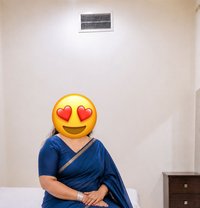 Esha, 24 — Dusky Kerala Model - puta in Kozhikode