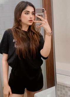 Esha College Student - escort in Abu Dhabi Photo 5 of 5