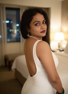 Esha Ghosh - Transsexual escort in Kolkata Photo 6 of 6