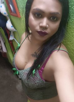 Esha Ghosh - Transsexual escort in Kolkata Photo 8 of 12