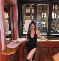 Esha - escort in Chennai