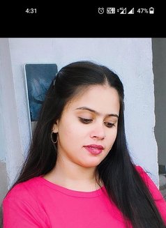 Esha - escort in Hyderabad Photo 1 of 3