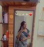 Esha - Transsexual escort in Bangalore Photo 1 of 4