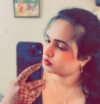 Esha - Transsexual escort in Bangalore