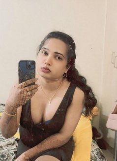 Esha - Transsexual escort in Bangalore Photo 4 of 5