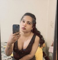 Esha - Transsexual escort in Bangalore
