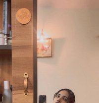 Esha - Acompañantes transexual in Bangalore
