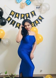 Esha - Acompañantes transexual in Bangalore Photo 4 of 5