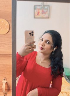 Esha - Acompañantes transexual in Bangalore Photo 7 of 8