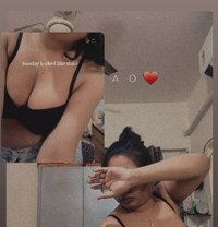 Esha - Transsexual escort in Bangalore