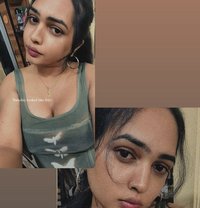 Esha - Acompañantes transexual in Bangalore Photo 9 of 10