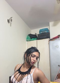 Esha - Transsexual escort in Bangalore Photo 14 of 16