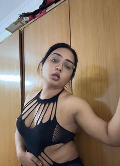 Esha - Transsexual escort in Bangalore Photo 7 of 11