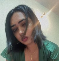Esha - Acompañantes transexual in Bangalore