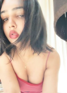 8 inch Esha - Transsexual escort in Bangalore Photo 5 of 11