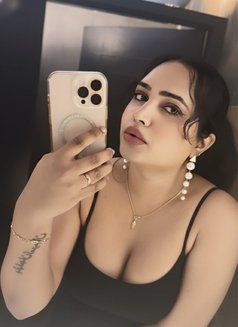 Esha - Transsexual escort in Hyderabad Photo 3 of 8