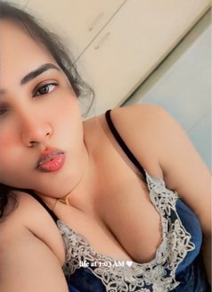 Esha - Transsexual escort in Hyderabad Photo 5 of 8
