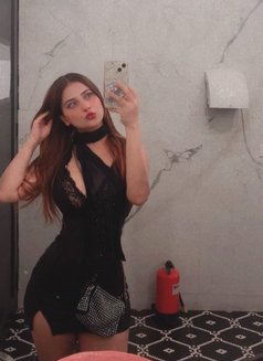 Esha Indian Model - escort in Dubai Photo 5 of 7