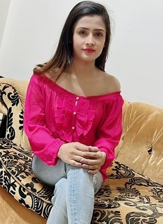 Esha Indian Model - puta in Dubai Photo 1 of 3