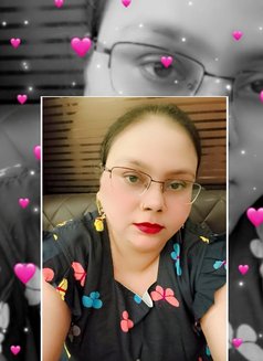 Esha Kaur→elegant. Discreet. Unforgettable - escort in Kolkata Photo 4 of 9