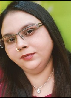 Esha Kaur→elegant. Discreet. Unforgettable - escort in Kolkata Photo 6 of 9