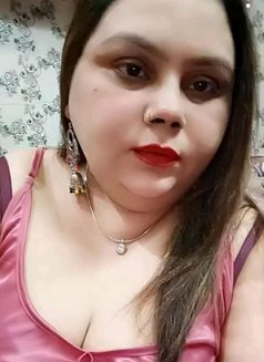 Esha Kaur→elegant. Discreet. Unforgettable - escort in Kolkata Photo 7 of 9