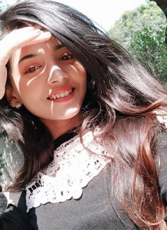 Esha Khan - escort in Al Ain Photo 1 of 1