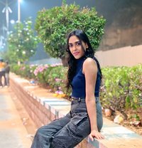 Eshaa - Transsexual escort in Hyderabad