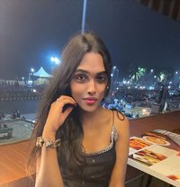 Eshaa - Transsexual escort in Hyderabad