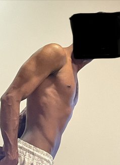 Eshan for Ladies (Cuck/Escort/Cam show) - Male escort in Colombo Photo 1 of 5