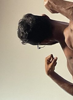 Eshan for Ladies (Cuck/Escort/Cam show) - Male escort in Colombo Photo 3 of 5