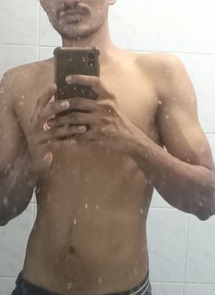 Eshan Vip Boy - Male adult performer in Colombo Photo 2 of 2