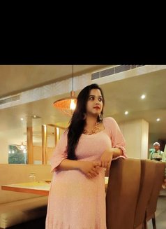 Eshani Independent - escort in Hyderabad Photo 2 of 7