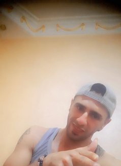 Eslam Algn - Male companion in Cairo Photo 3 of 7