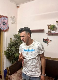 Eslam Algn - Male companion in Cairo Photo 5 of 7