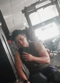 Esmael Osman - Male escort in Cebu City Photo 5 of 6