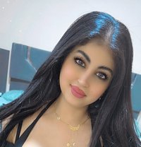 Esraa - puta in Erbil