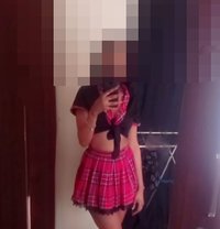 Essy - escort in Bangalore Photo 1 of 1
