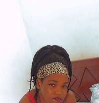 Essy - escort in Chennai