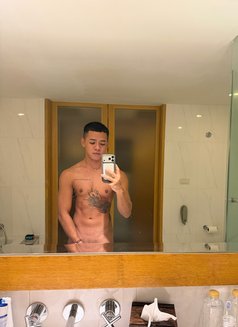 Est - masseur in Phuket Photo 8 of 10