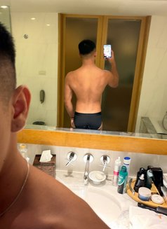 Est - masseur in Phuket Photo 5 of 10