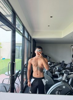 Est - masseur in Phuket Photo 27 of 28