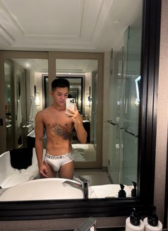 Est - masseur in Phuket Photo 26 of 29