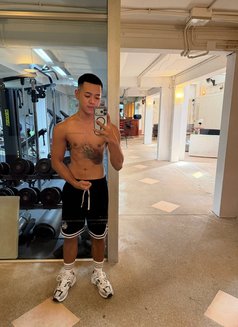 Est - masseur in Phuket Photo 26 of 29