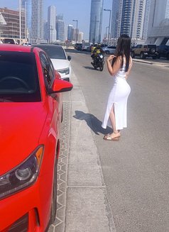 Estefania - puta in Abu Dhabi Photo 3 of 13